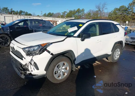 2021 Toyota Rav4 Le from USA, damaged, VIN JTMF1RFV8MD069581